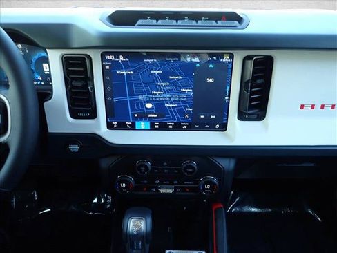 New 2026 Ford Bronco Heritage Edition AWD/4WD image 15