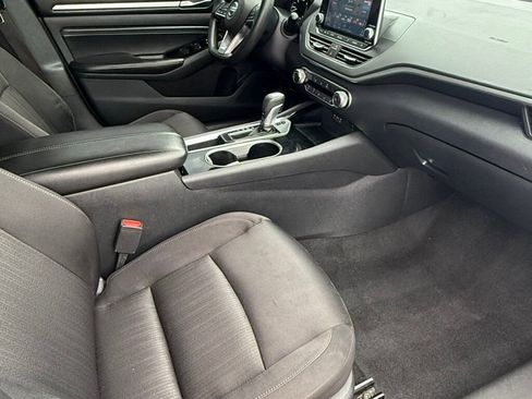 Used 2021 Nissan Altima 2.5 SV FWD image 39