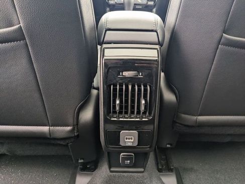 New 2025 Jeep Compass Limited w/ Sun & Sound Group image 11