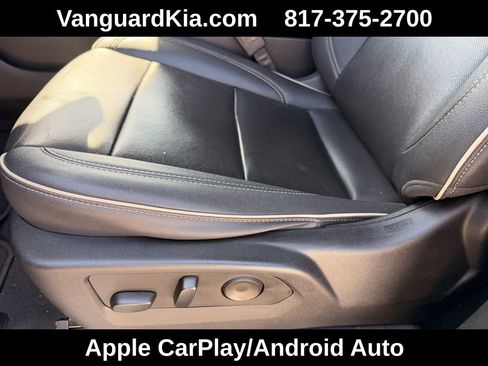 Used 2023 Chevrolet Suburban Premier image 15