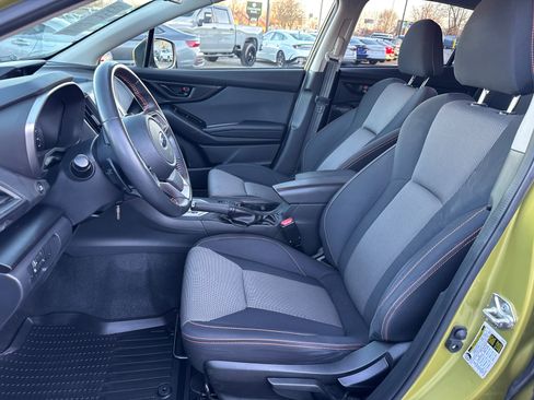 Used 2022 Subaru Crosstrek 2.0i Premium image 8