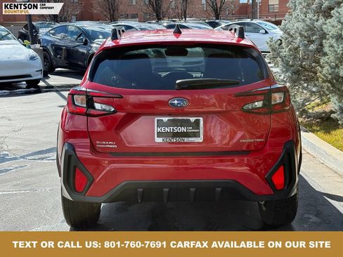 Used 2025 Subaru Crosstrek 2.0i Premium image 7