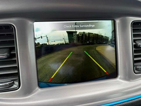 Used 2023 Dodge Charger SXT w/ Blacktop Package image 21