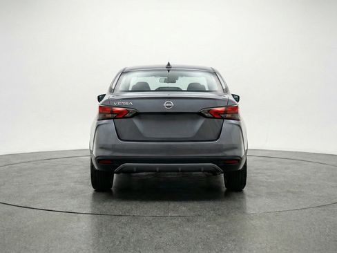 Used 2025 Nissan Versa SV FWD image 7
