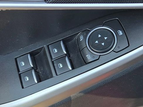 Used 2021 Ford Explorer XLT w/ Equipment Group 202A image 13