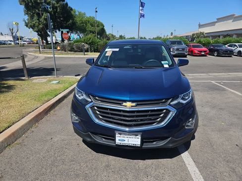 Used 2021 Chevrolet Equinox LT w/ LPO, Floor Liner Package FWD image 4