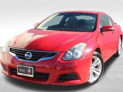 Used 2010 Nissan Altima 2.5 S w/ Premium Pkg