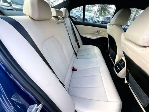 Certified 2023 BMW 330i xDrive Sedan w/ Driving Assistance Package image 19