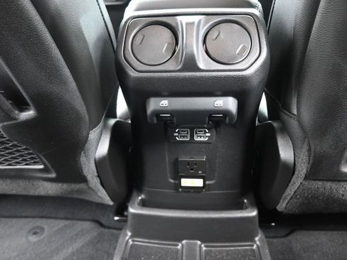 Used 2022 Jeep Wrangler Unlimited Rubicon 4xe image 27