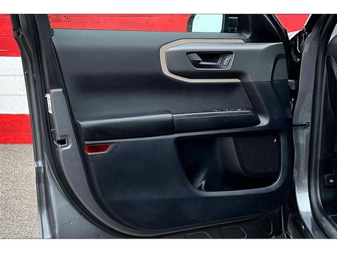 Used 2025 Ford Bronco Sport Big Bend image 18