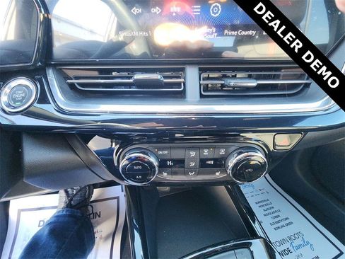 New 2025 Chevrolet Trax RS w/ Driver Confidence Package image 18