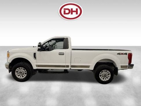 Used 2017 Ford F350 XLT w/ XLT Value Package image 8