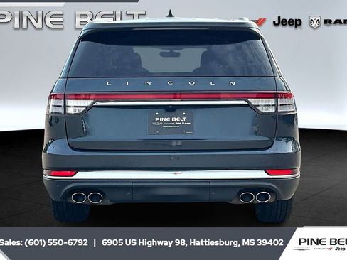 Used 2023 Lincoln Aviator Reserve w/ Elements Package Plus image 4