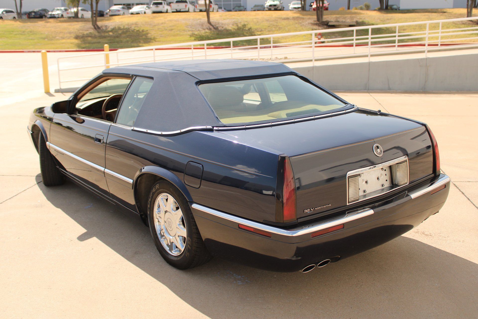 Used 1997 Cadillac Eldorado w/ Leather/Lumbar Pkg FWD image 8