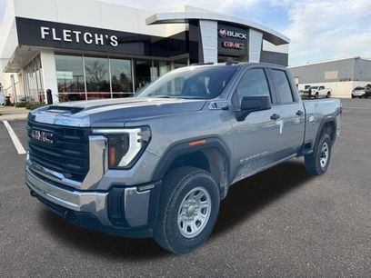 New 2026 GMC Sierra 2500 Pro w/ Convenience Package