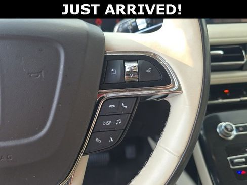 Used 2023 Lincoln Nautilus Black Label w/ Class II Trailer Tow Package image 18