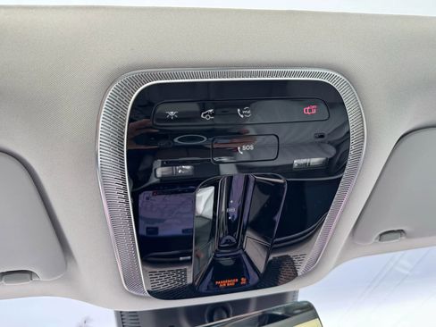 Used 2023 Mercedes-Benz EQS 580 4MATIC SUV image 43