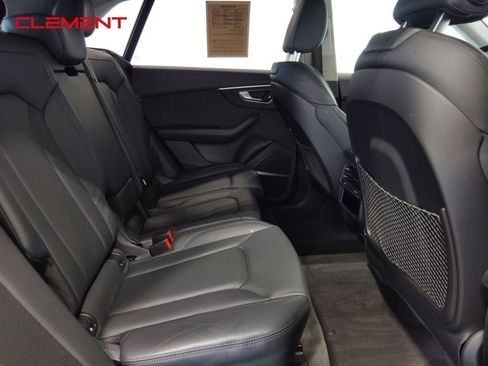 Used 2019 Audi Q8 Prestige image 35