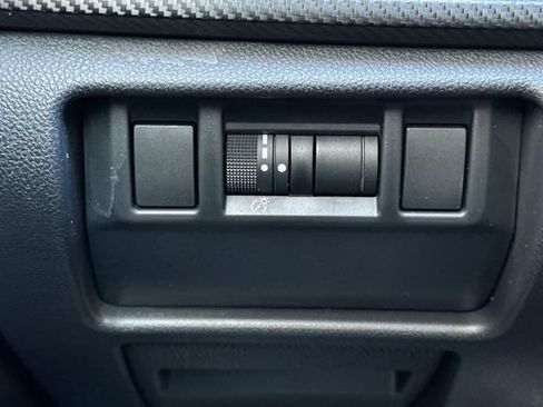 Certified 2024 Subaru Crosstrek 2.0i AWD/4WD image 30