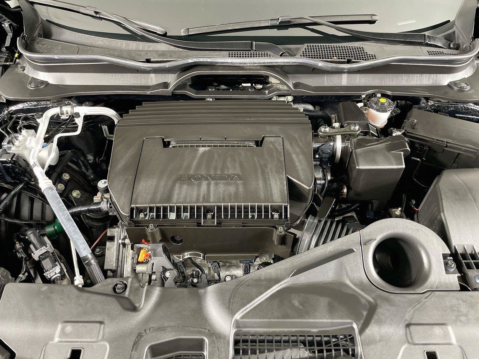Certified 2025 Honda Pilot Touring image 37