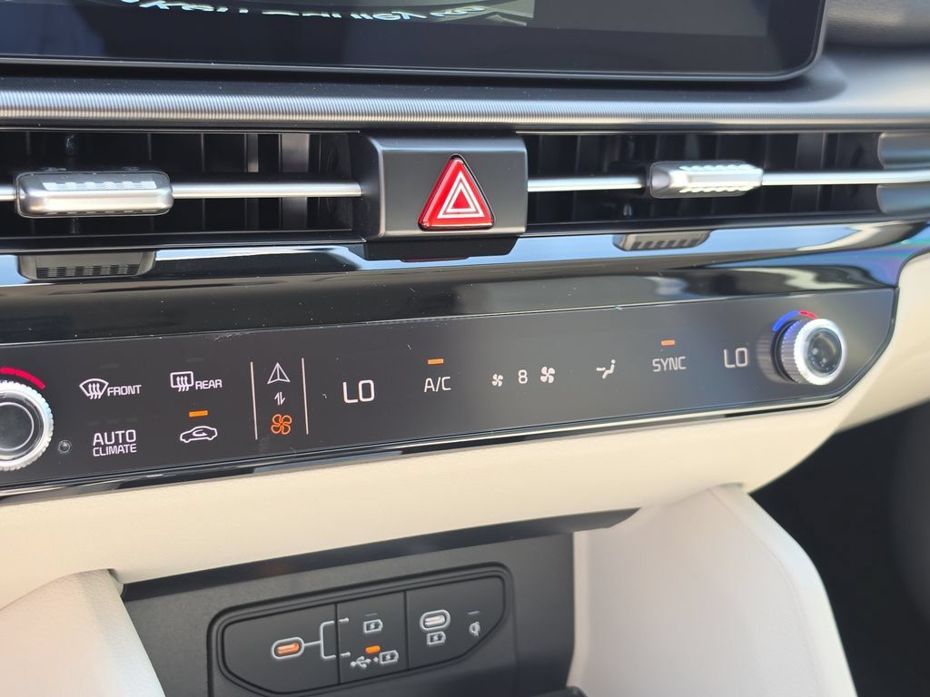 New 2027 Kia Sportage EX FWD image 25