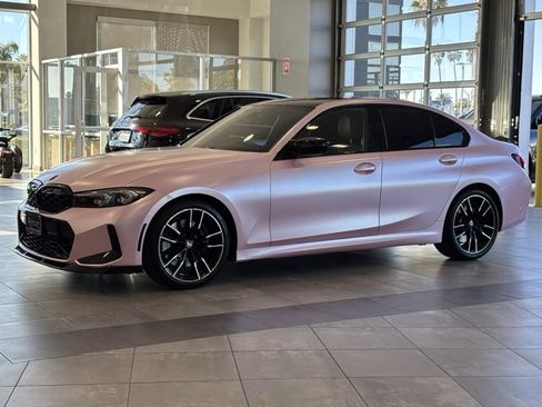 Used 2023 BMW M340i w/ Premium Package image 9