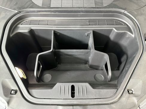 Used 2021 Ford Mustang Mach-E Premium RWD image 33