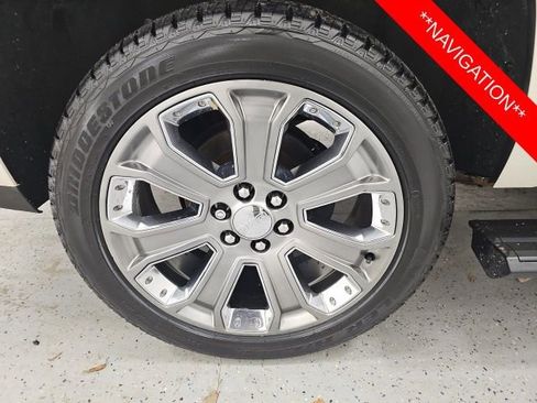 Used 2015 GMC Yukon Denali image 7