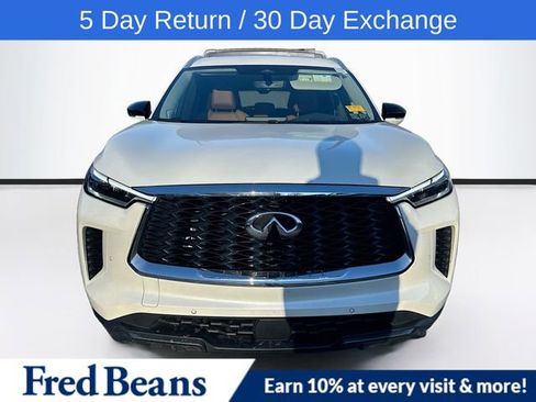 Used 2024 INFINITI QX60 Sensory w/ Vision Package image 2
