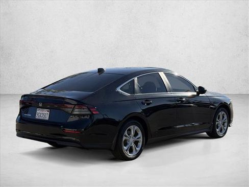 Used 2023 Honda Accord LX image 5