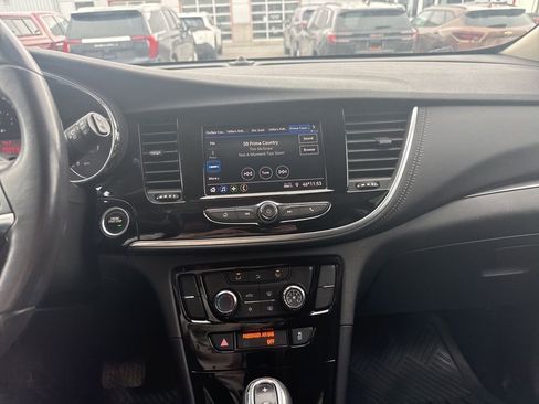 Used 2022 Buick Encore Preferred w/ Safety Package image 22