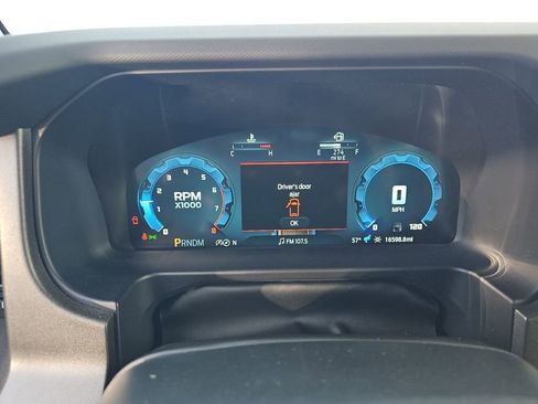 Used 2025 Ford Bronco Big Bend image 3