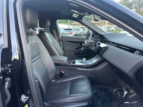 Used 2025 Land Rover Range Rover Evoque S image 10