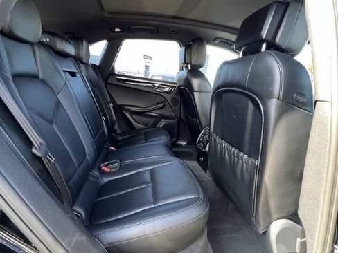 Used 2016 Porsche Macan S AWD/4WD image 19