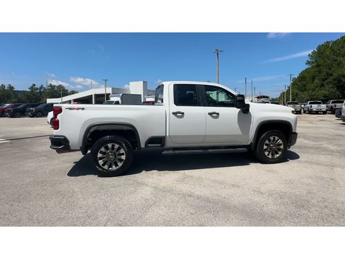 Certified 2023 Chevrolet Silverado 2500 Custom AWD/4WD image 9