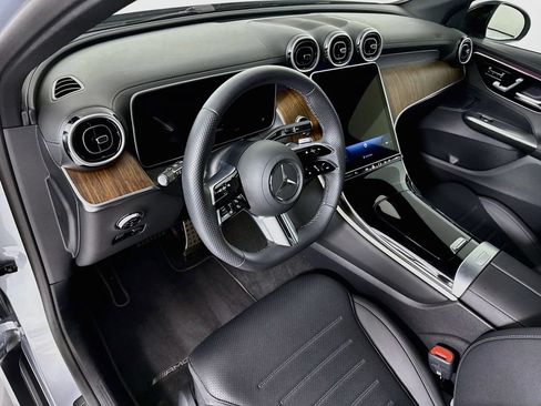 Certified 2026 Mercedes-Benz GLC 300 image 9