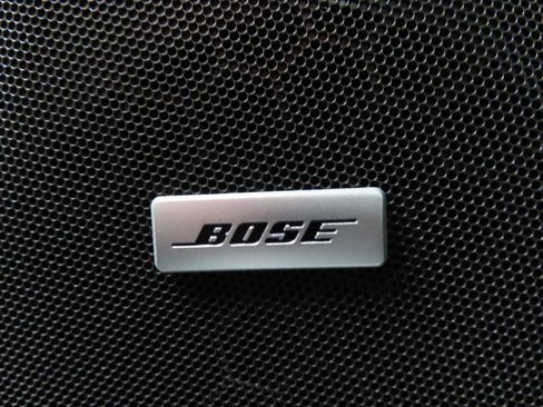 Used 2024 GMC Yukon XL SLT image 59