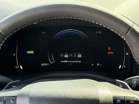 Certified 2025 Toyota Camry SE w/ Convenience Package image 16