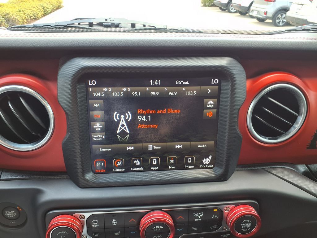 Used 2020 Jeep Gladiator Rubicon AWD/4WD image 29