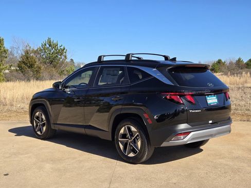 New 2026 Hyundai Tucson SEL image 3