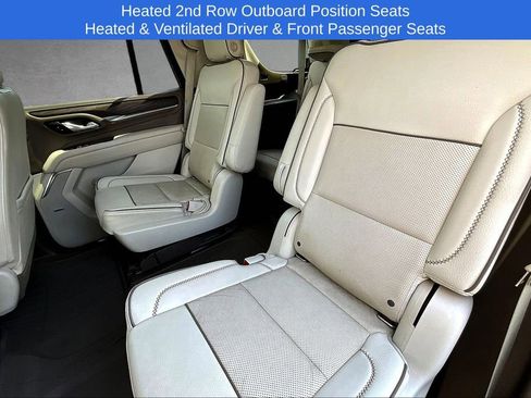 Used 2021 GMC Yukon Denali w/ Denali Premium Package AWD/4WD image 28