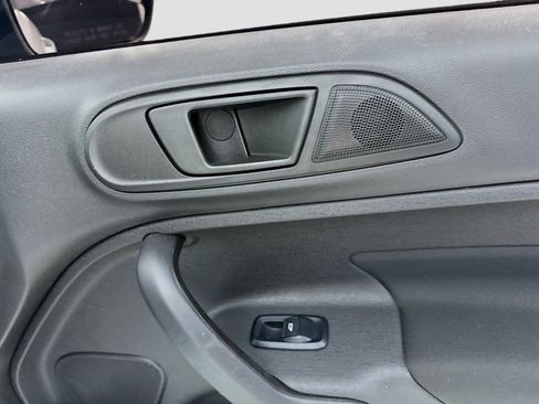 Used 2018 Ford Fiesta SE image 30