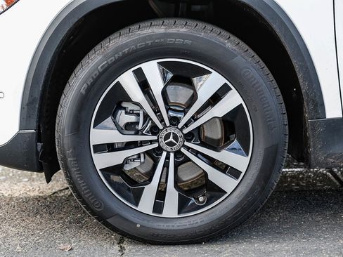 Certified 2025 Mercedes-Benz GLA 250 GLA 250 image 9