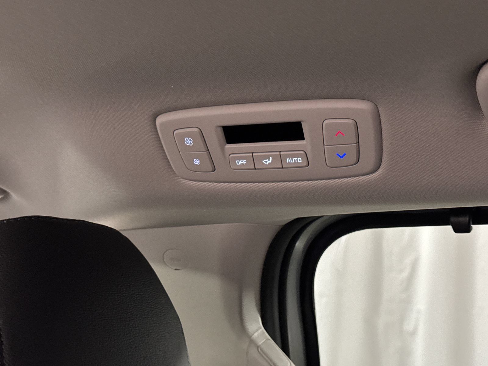 New 2026 Kia Carnival SX Prestige FWD image 23