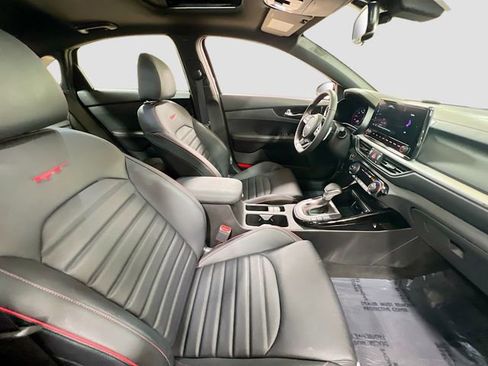 Certified 2023 Kia Forte GT w/ GT2 Package image 30