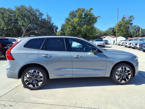 New 2026 Volvo XC60 B5 Plus w/ Protection Package Premier image 8