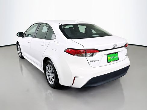 Used 2024 Toyota Corolla LE image 7