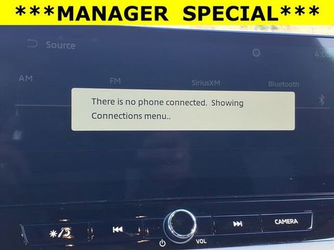 Used 2025 Mitsubishi Outlander SE image 9