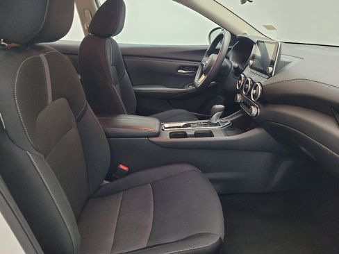 Used 2025 Nissan Sentra SV image 21
