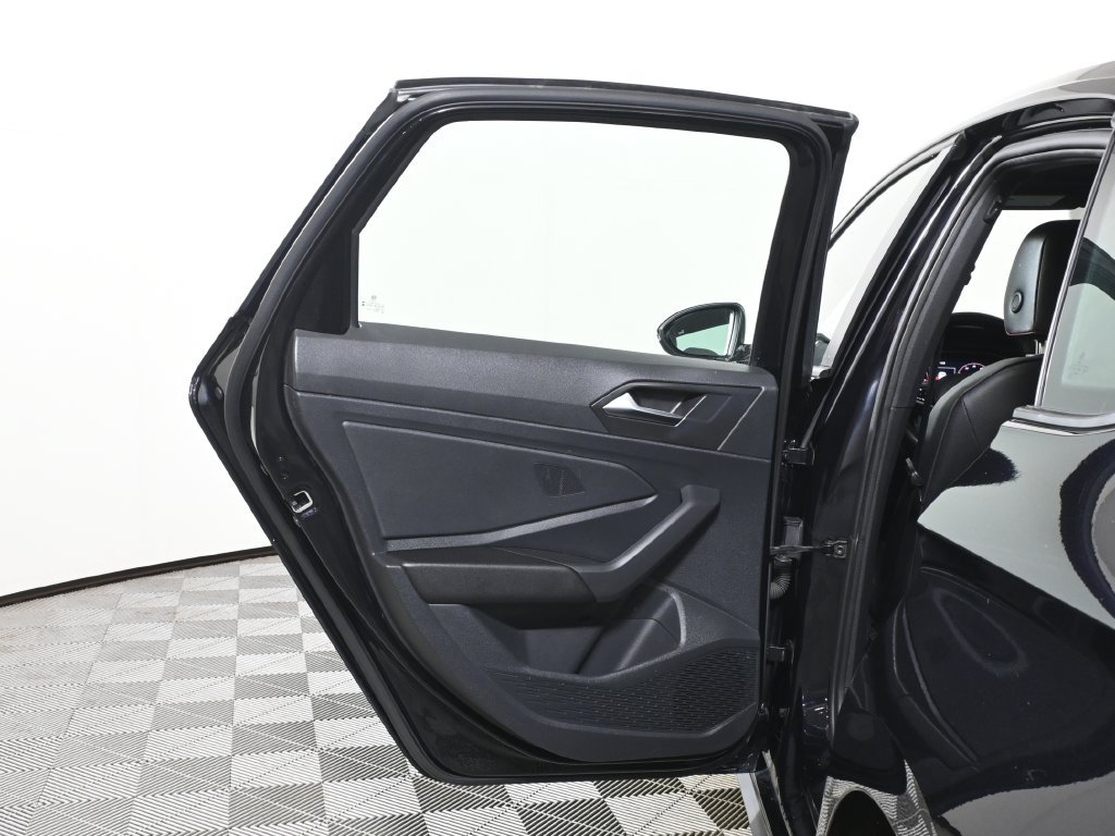 Used 2023 Volkswagen Jetta GLI Autobahn FWD image 31